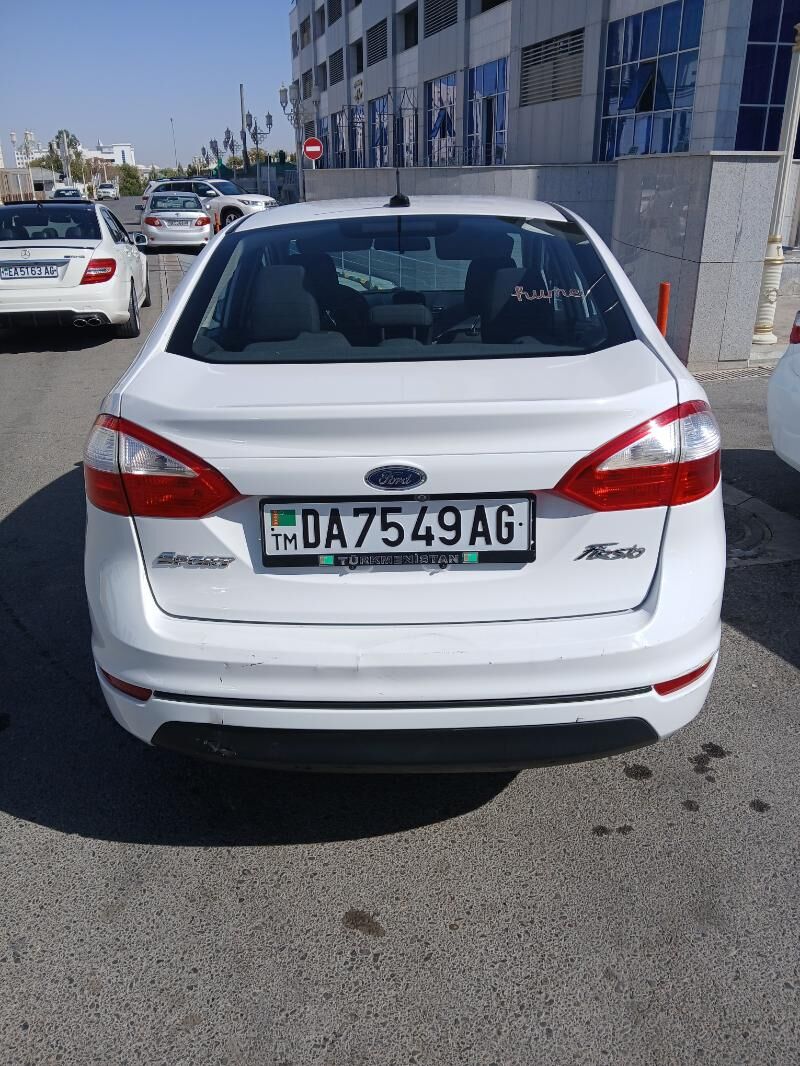 Ford Fiesta 2019 - 125 000 TMT - Ашхабад - img 5