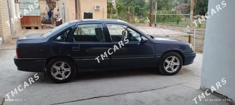 Opel Vectra 1990 - 25 000 TMT - Mary - img 2