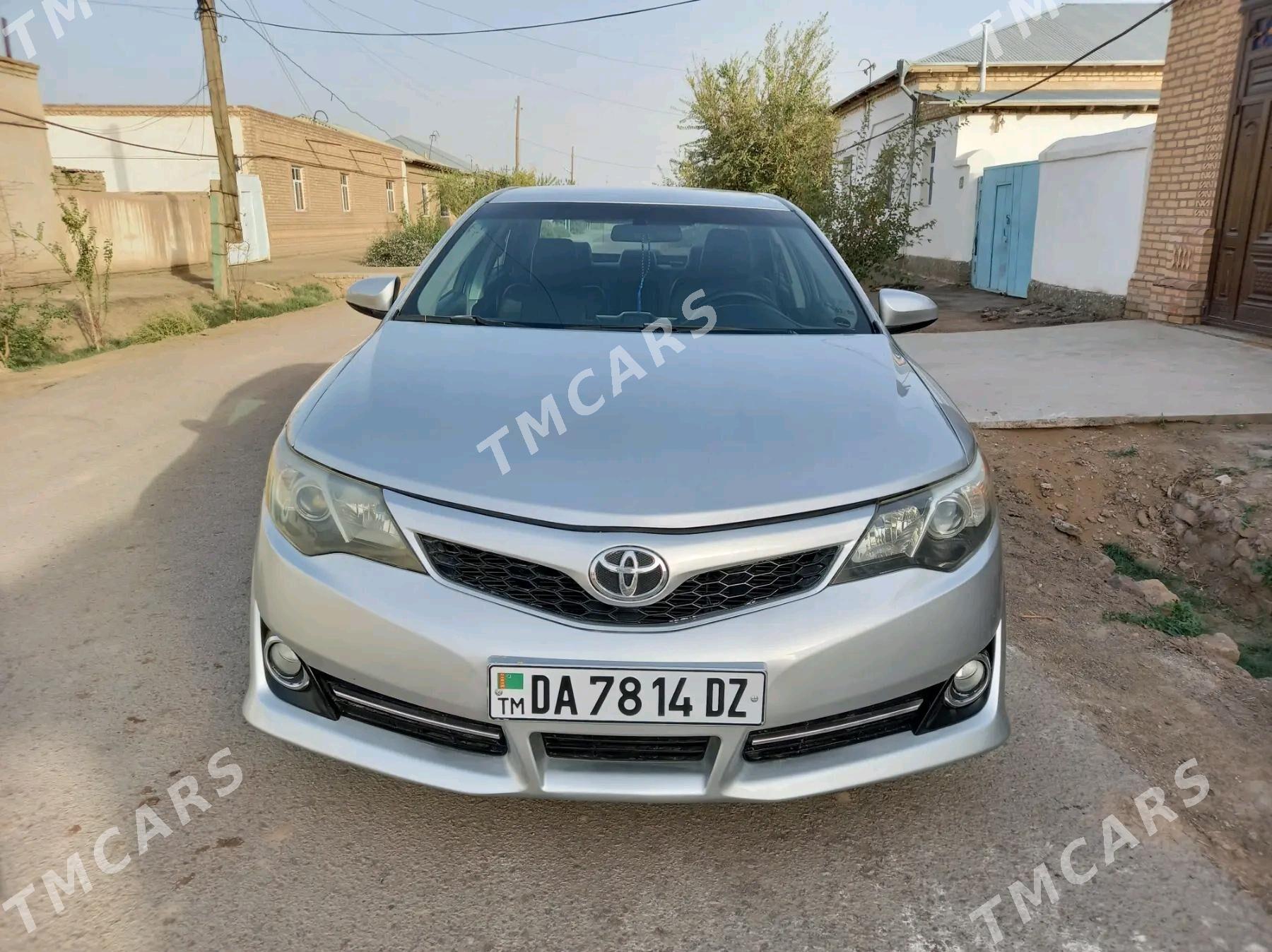 Toyota Camry 2014 - 200 000 TMT - Görogly (Tagta) - img 7