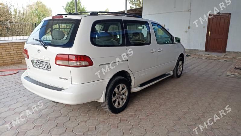 Toyota Sienna 2002 - 130 000 TMT - Halaç - img 2