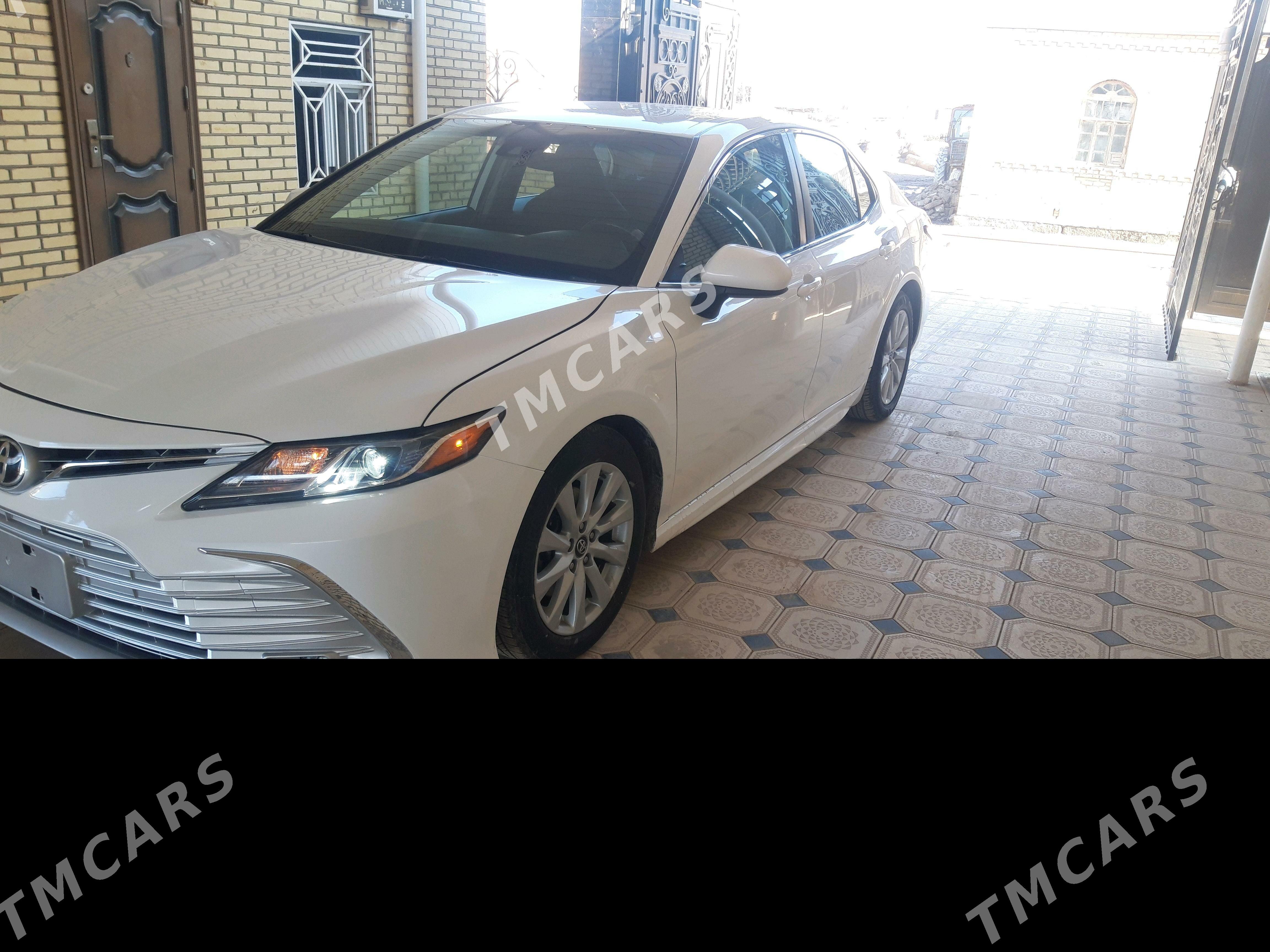 Toyota Camry 2019 - 280 000 TMT - Мары - img 2