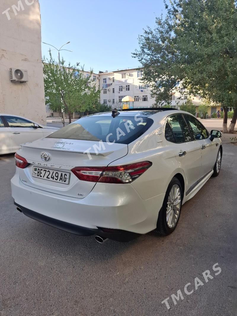 Toyota Camry 2018 - 425 000 TMT - Parahat 1 - img 8