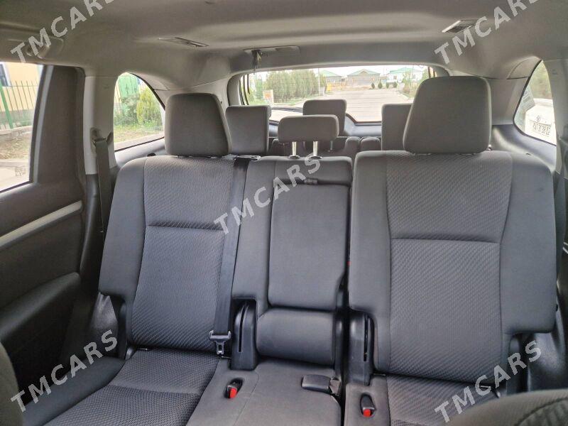 Toyota Highlander 2019 - 355 000 TMT - Дашогуз - img 2