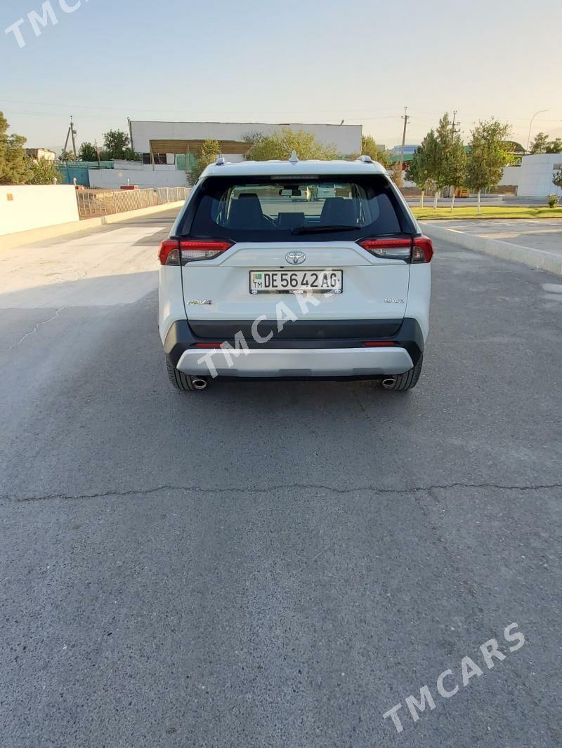 Toyota RAV4 2019 - 265 000 TMT - Aşgabat - img 8