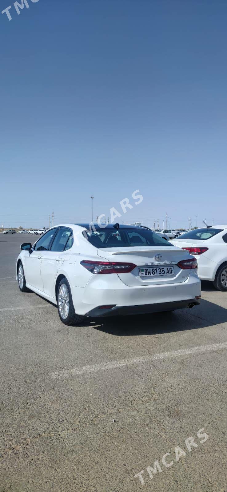 Toyota Camry 2021 - 360 000 TMT - Aşgabat - img 2