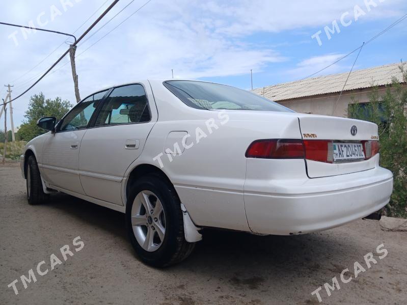 Toyota Camry 1998 - 76 000 TMT - Şabat etr. - img 4