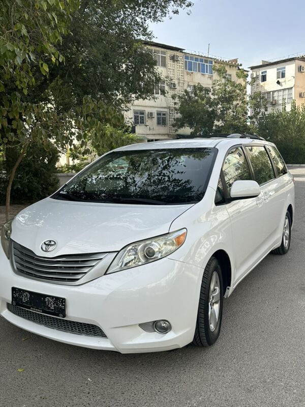 Toyota Sienna 2015 - 285 000 TMT - Aşgabat - img 6