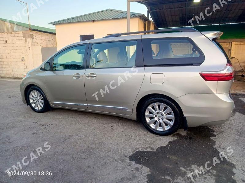 Toyota Sienna 2016 - 340 000 TMT - Бузмеин - img 2