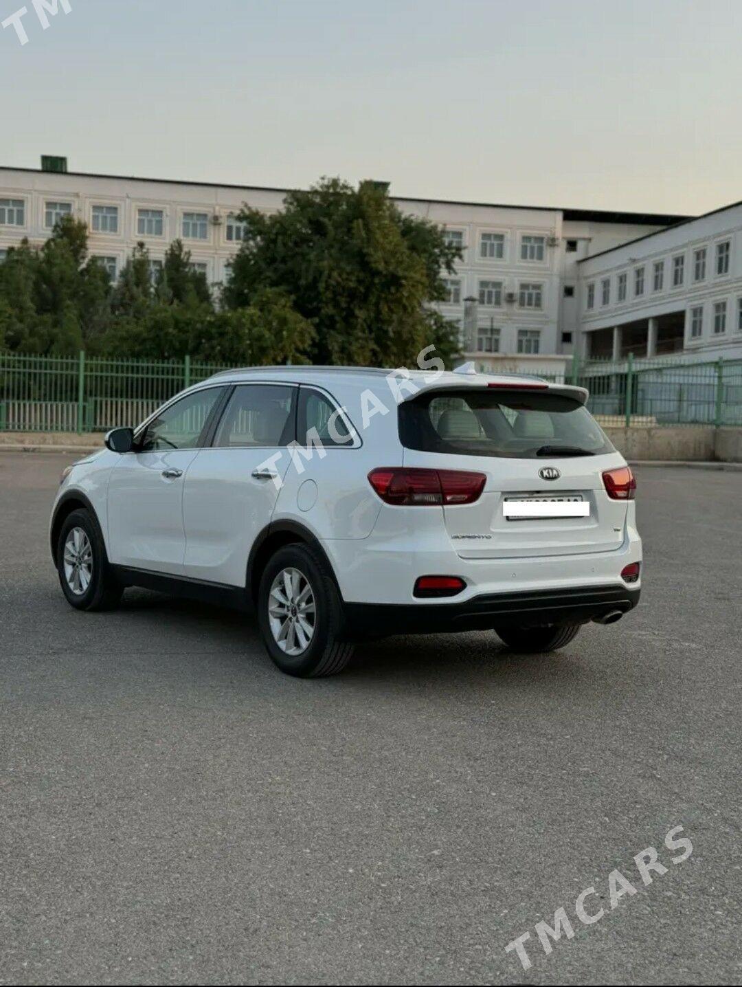 Kia Sorento 2019 - 316 000 TMT - Ашхабад - img 3