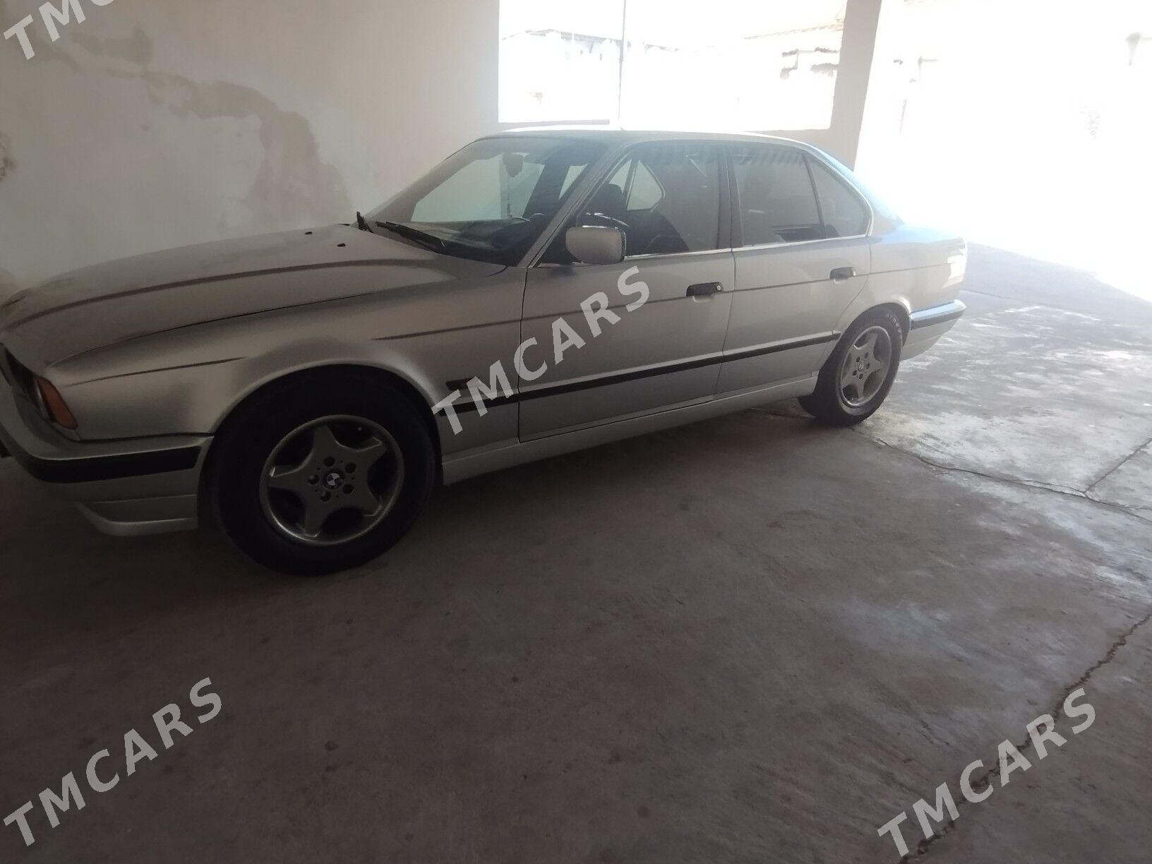 BMW 525 1990 - 73 000 TMT - Türkmenbaşy - img 3