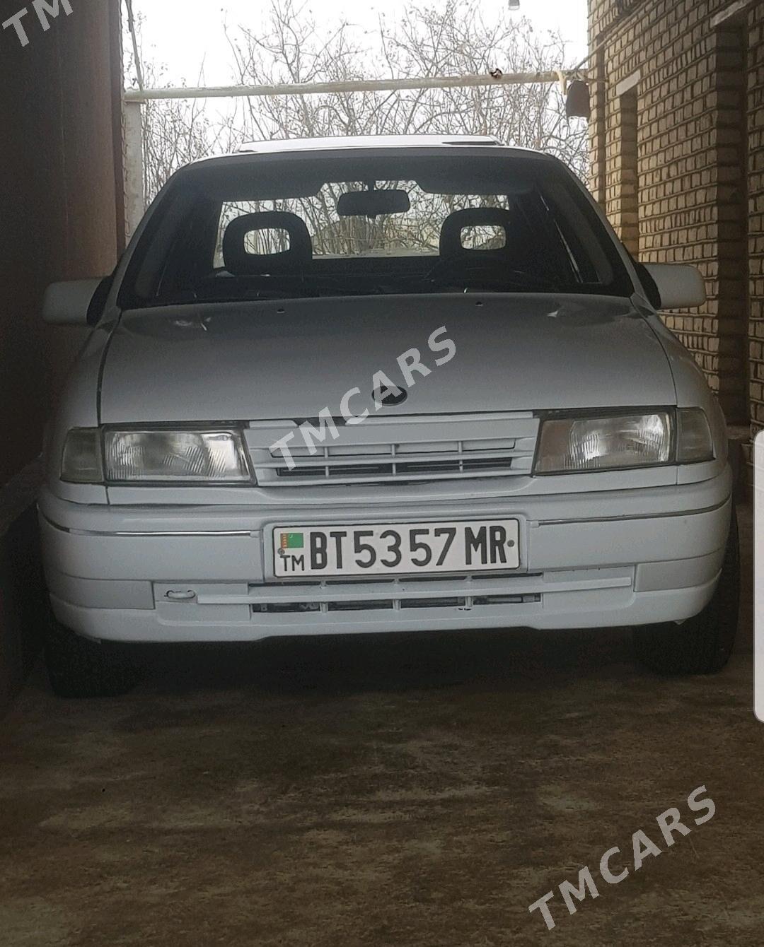 Opel Vectra 1993 - 32 000 TMT - Wekilbazar - img 4