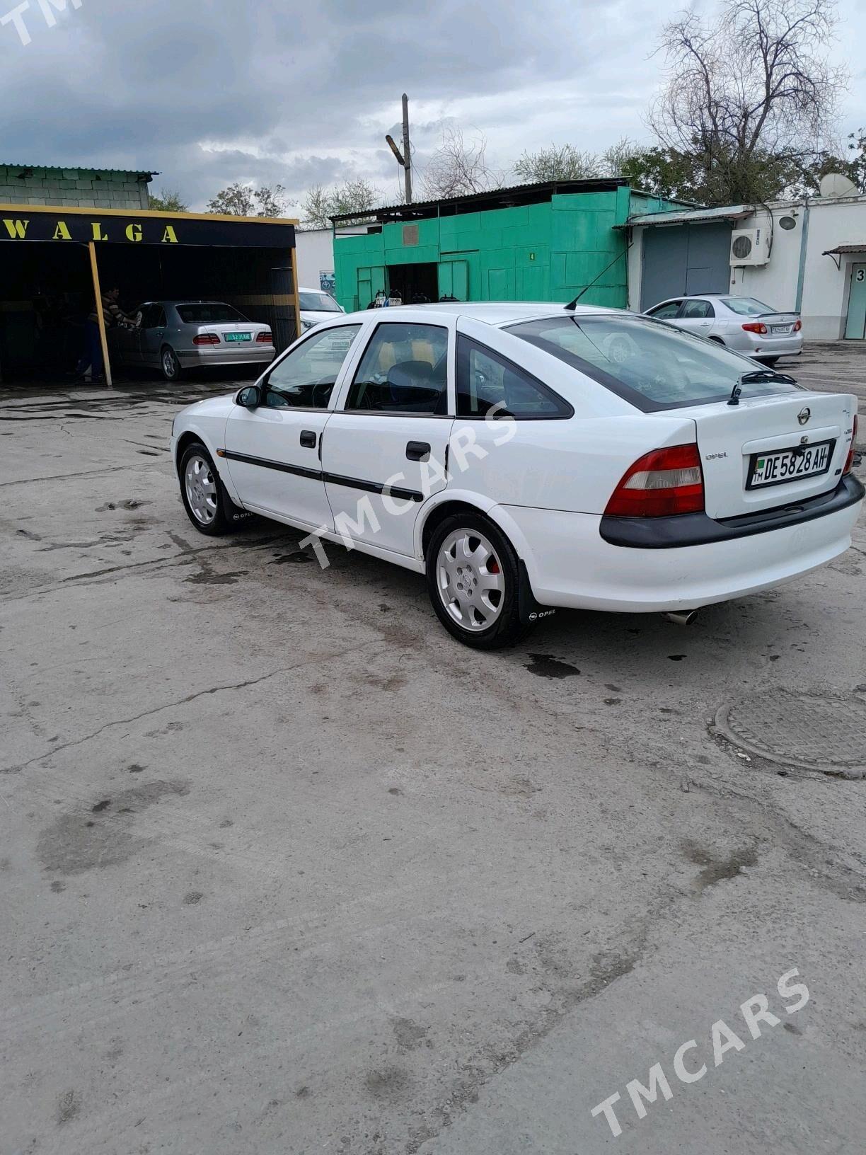 Opel Vectra 1996 - 40 000 TMT - Murgap - img 3