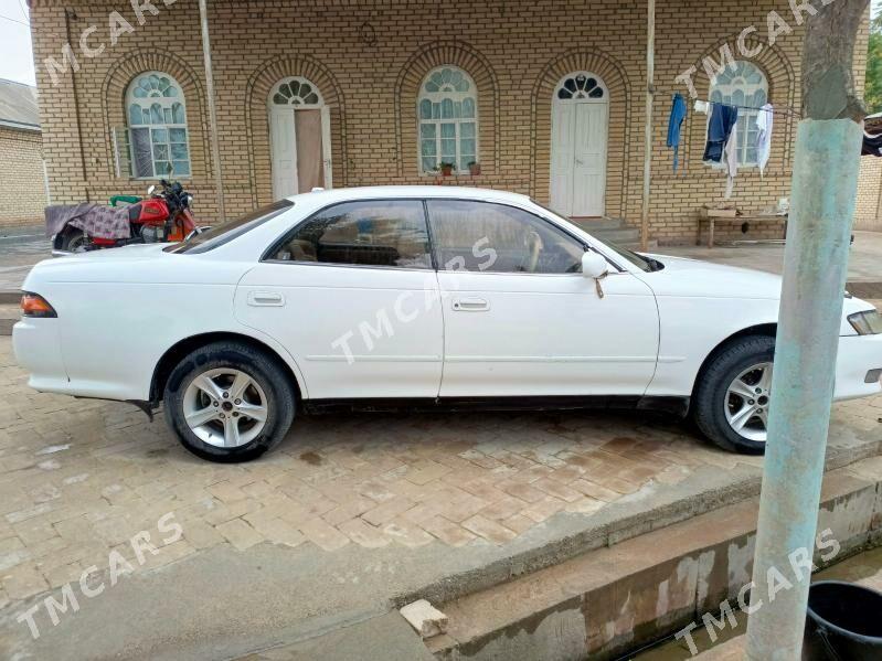 Toyota Mark II 1994 - 37 000 TMT - Ёлётен - img 8