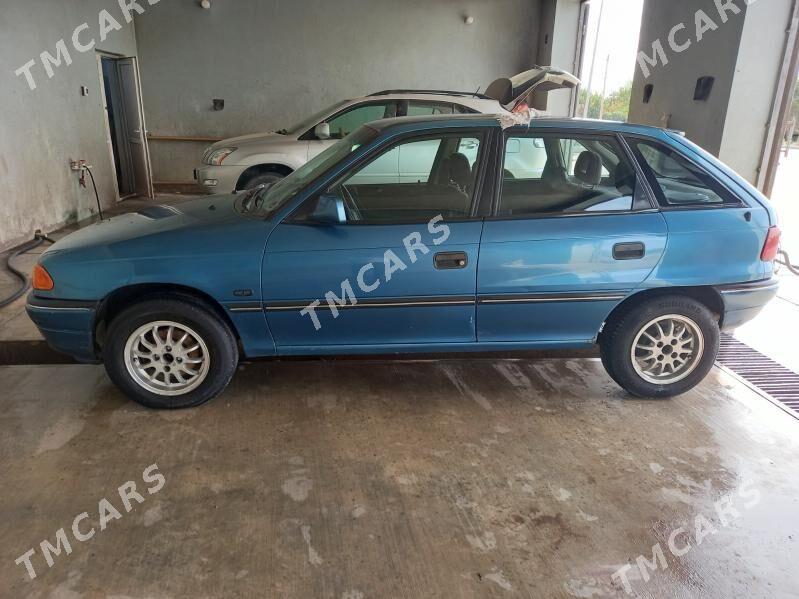 Opel Astra 1993 - 40 000 TMT - Daşoguz - img 3