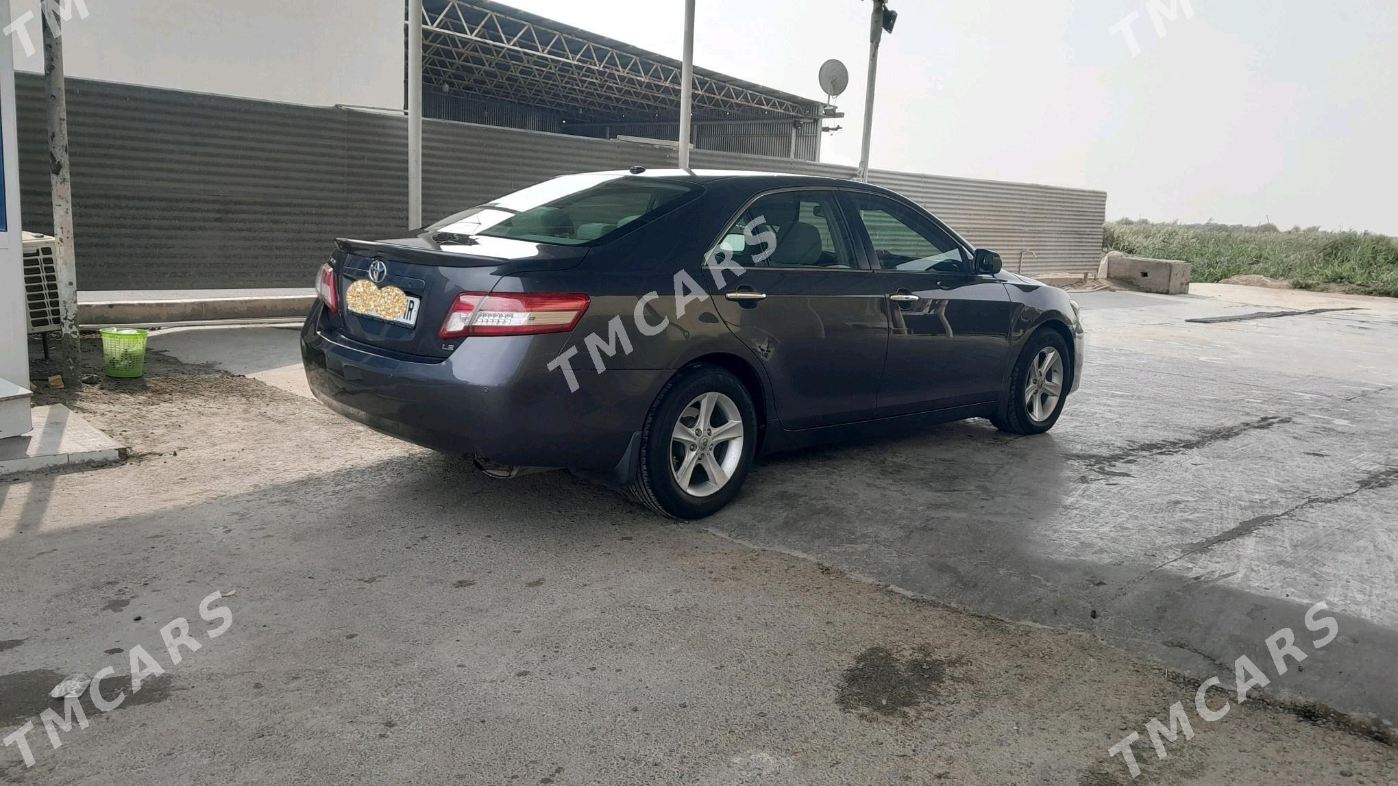 Toyota Camry 2010 - 150 000 TMT - Мары - img 2