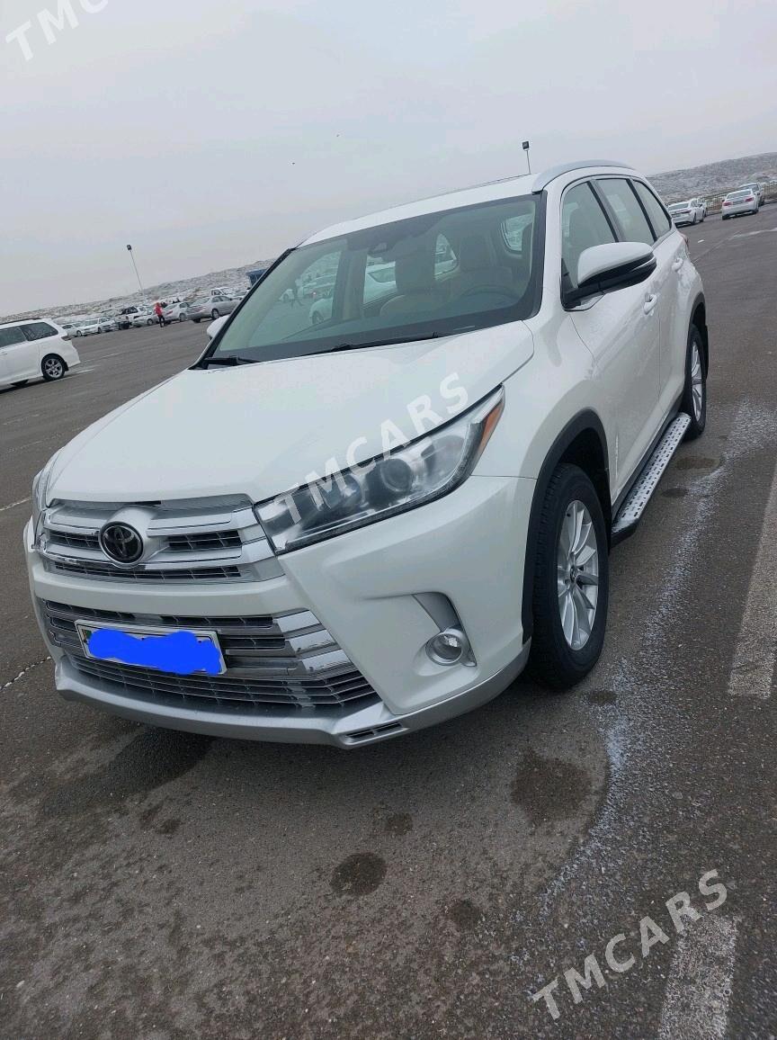 Toyota Highlander 2019 - 460 000 TMT - Теджен - img 2