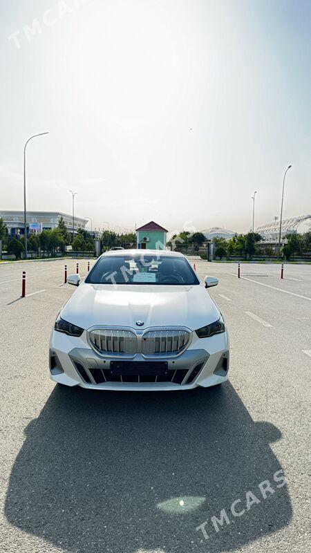 BMW 5 Series 2024 - 2 000 000 TMT - Aşgabat - img 4