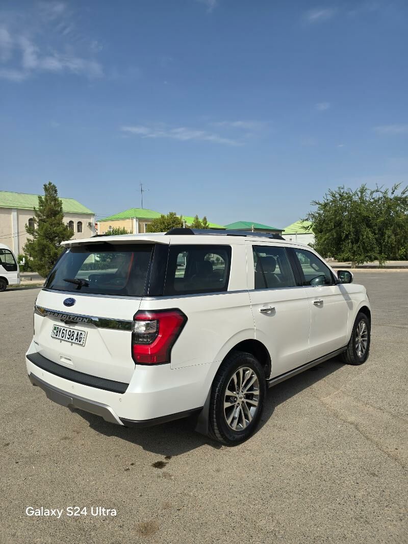 Ford Expedition 2019 - 560 000 TMT - 30 mkr - img 3