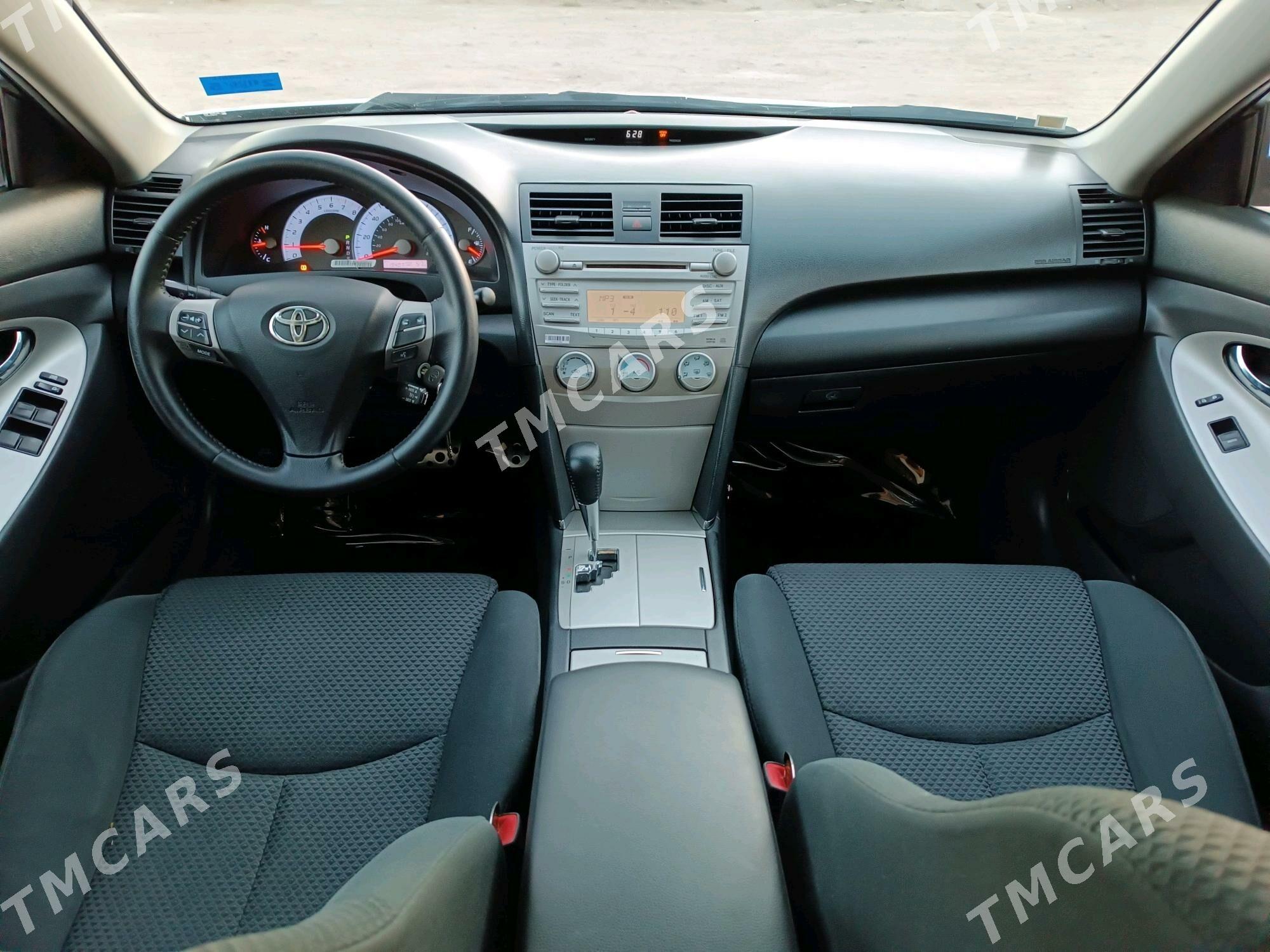 Toyota Camry 2011 - 200 000 TMT - Дашогуз - img 7