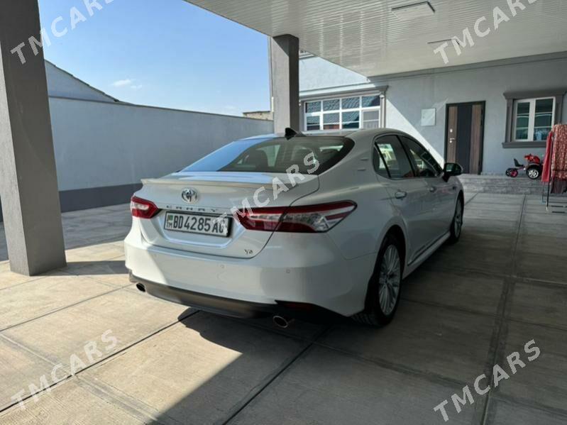 Toyota Camry 2018 - 520 000 TMT - Aşgabat - img 5