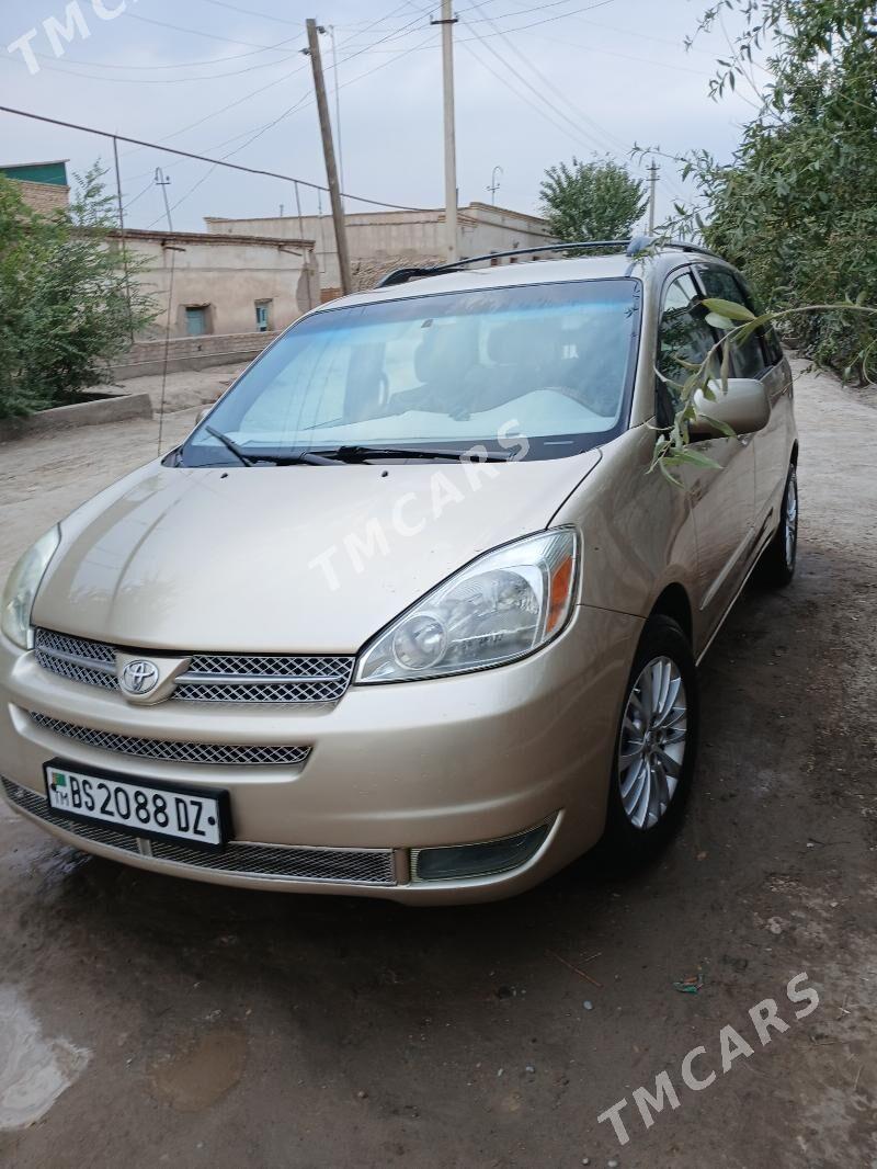 Toyota Sienna 2005 - 155 000 TMT - Кёнеургенч - img 6