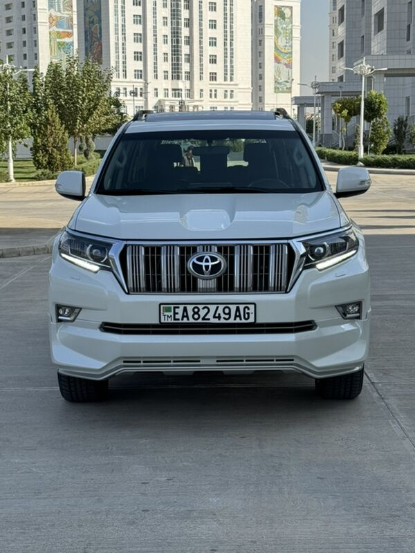 Toyota Land Cruiser Prado 2019 - 784 000 TMT - Aşgabat - img 3