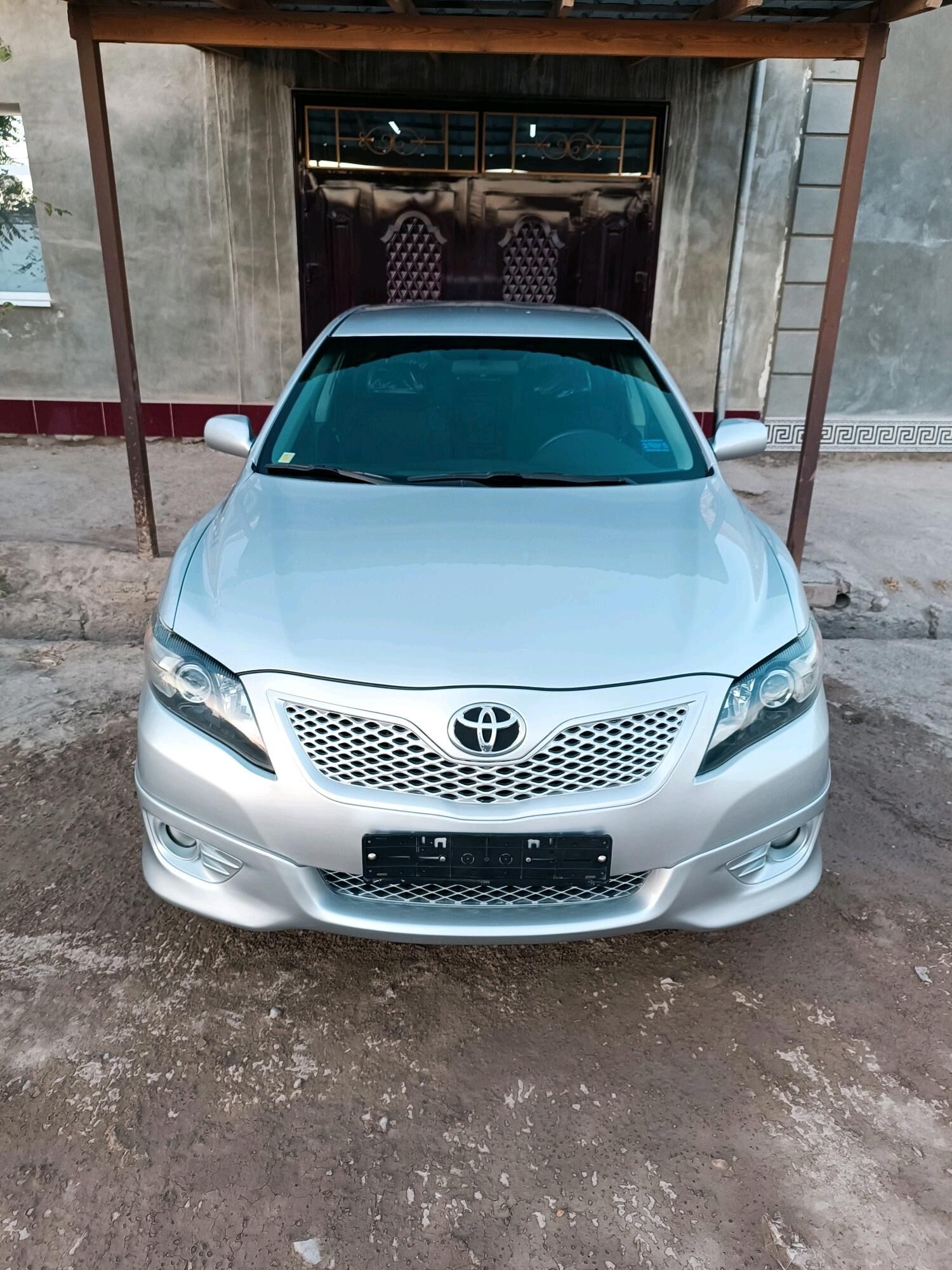 Toyota Camry 2011 - 200 000 TMT - Дашогуз - img 10