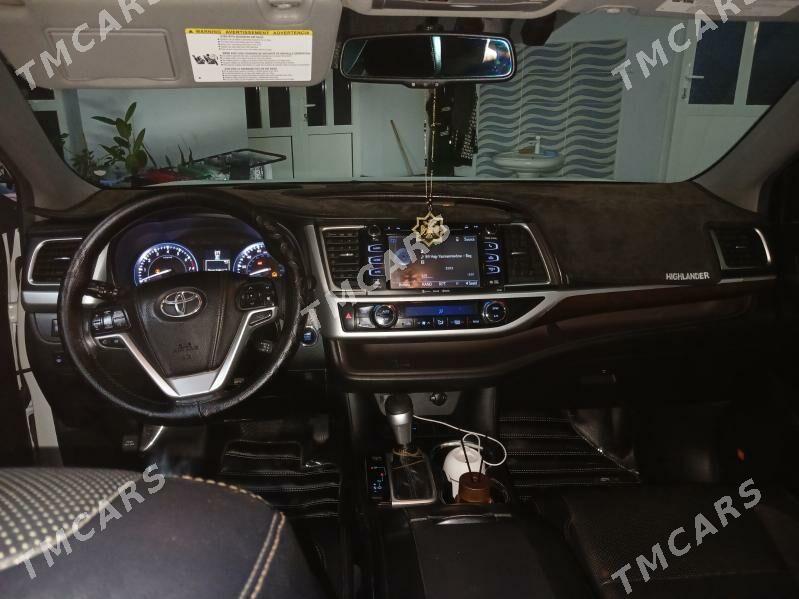 Toyota Highlander 2019 - 386 000 TMT - Türkmenabat - img 5