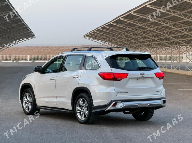 Toyota Highlander 2017 - 358 000 TMT - Ашхабад - img 9