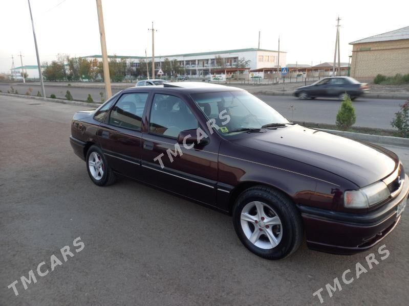 Opel Vectra 1993 - 42 000 TMT - Дашогуз - img 3