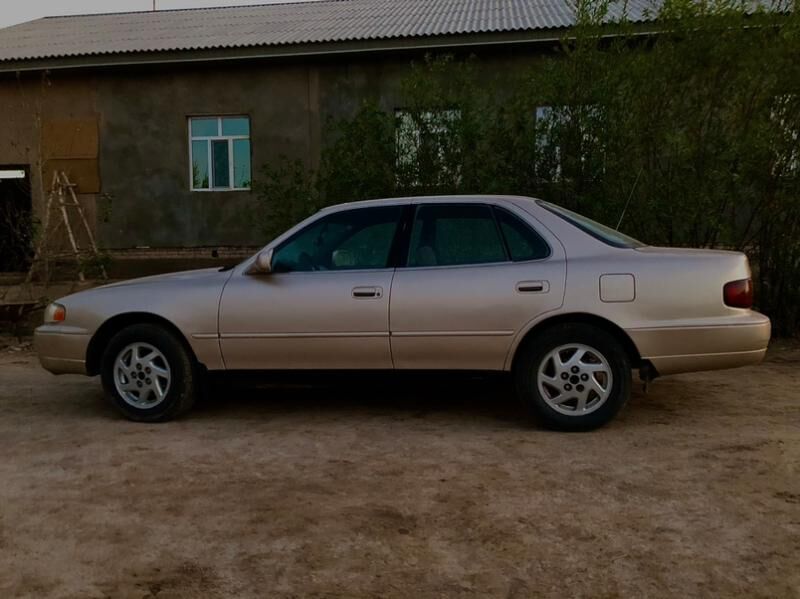 Toyota Camry 1996 - 68 000 TMT - Köneürgenç - img 7