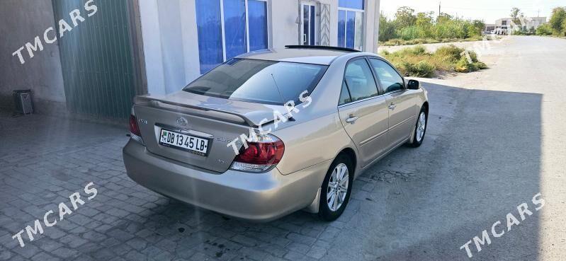 Toyota Camry 2002 - 172 000 TMT - Halaç - img 3