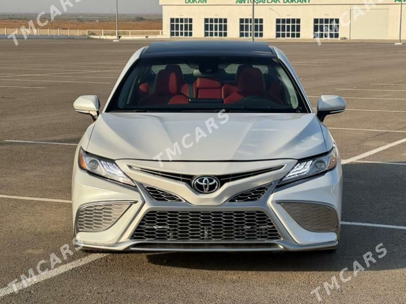 Toyota Camry 2022 - 492 500 TMT - Ашхабад - img 3