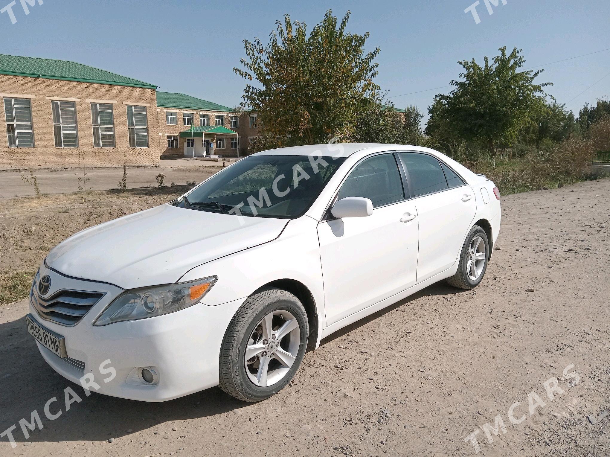 Toyota Camry 2010 - 150 000 TMT - Ýolöten - img 3