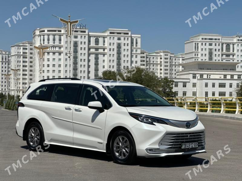 Toyota Sienna 2022 - 690 000 TMT - Aşgabat - img 4