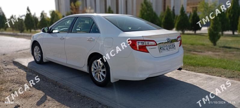 Toyota Camry 2012 - 175 000 TMT - Дашогуз - img 4