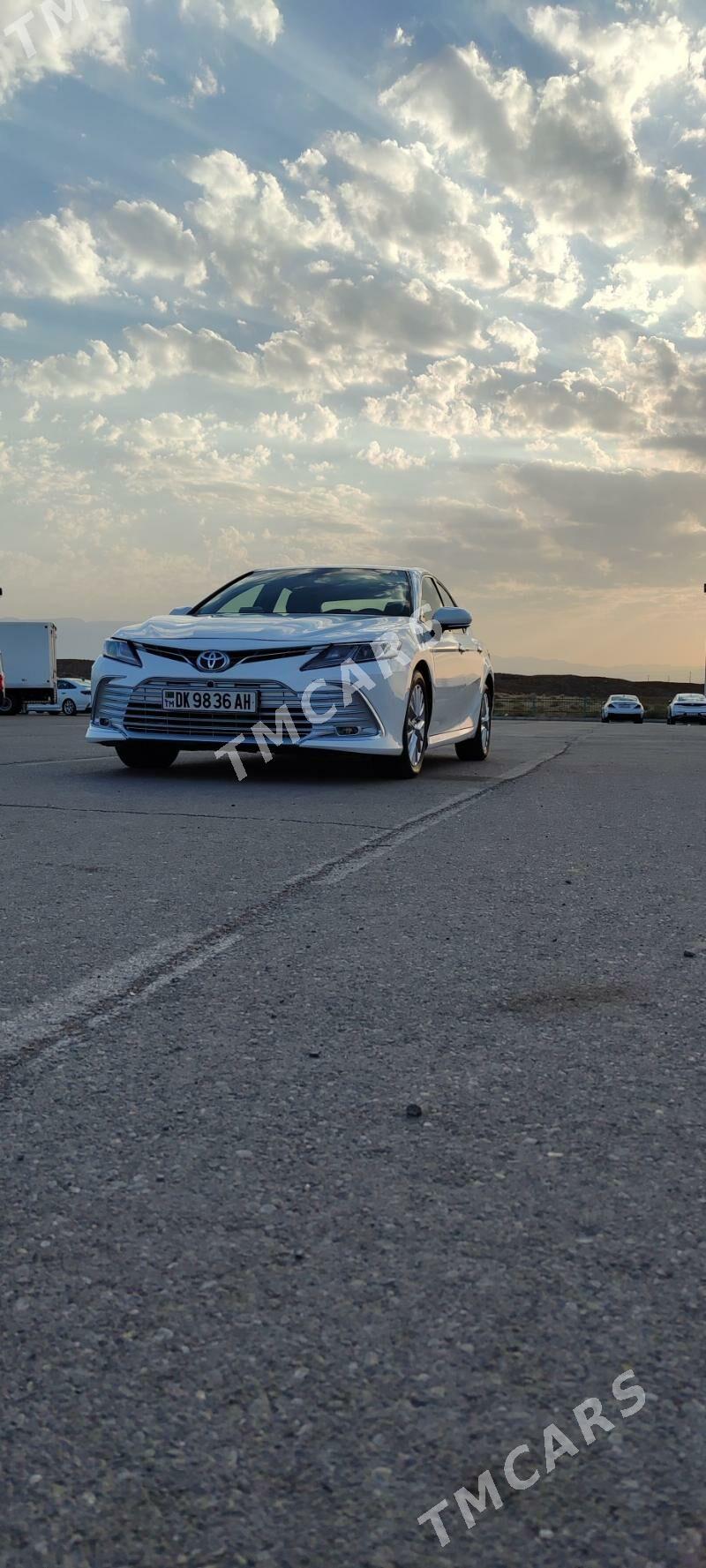 Toyota Camry 2018 - 280 000 TMT - Gökdepe - img 8