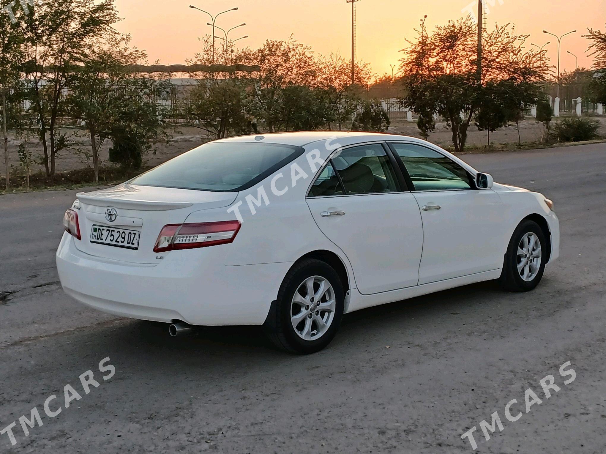 Toyota Camry 2011 - 161 000 TMT - Дашогуз - img 3