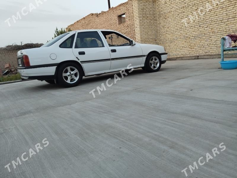 Opel Vectra 1992 - 27 000 TMT - Туркменабат - img 3