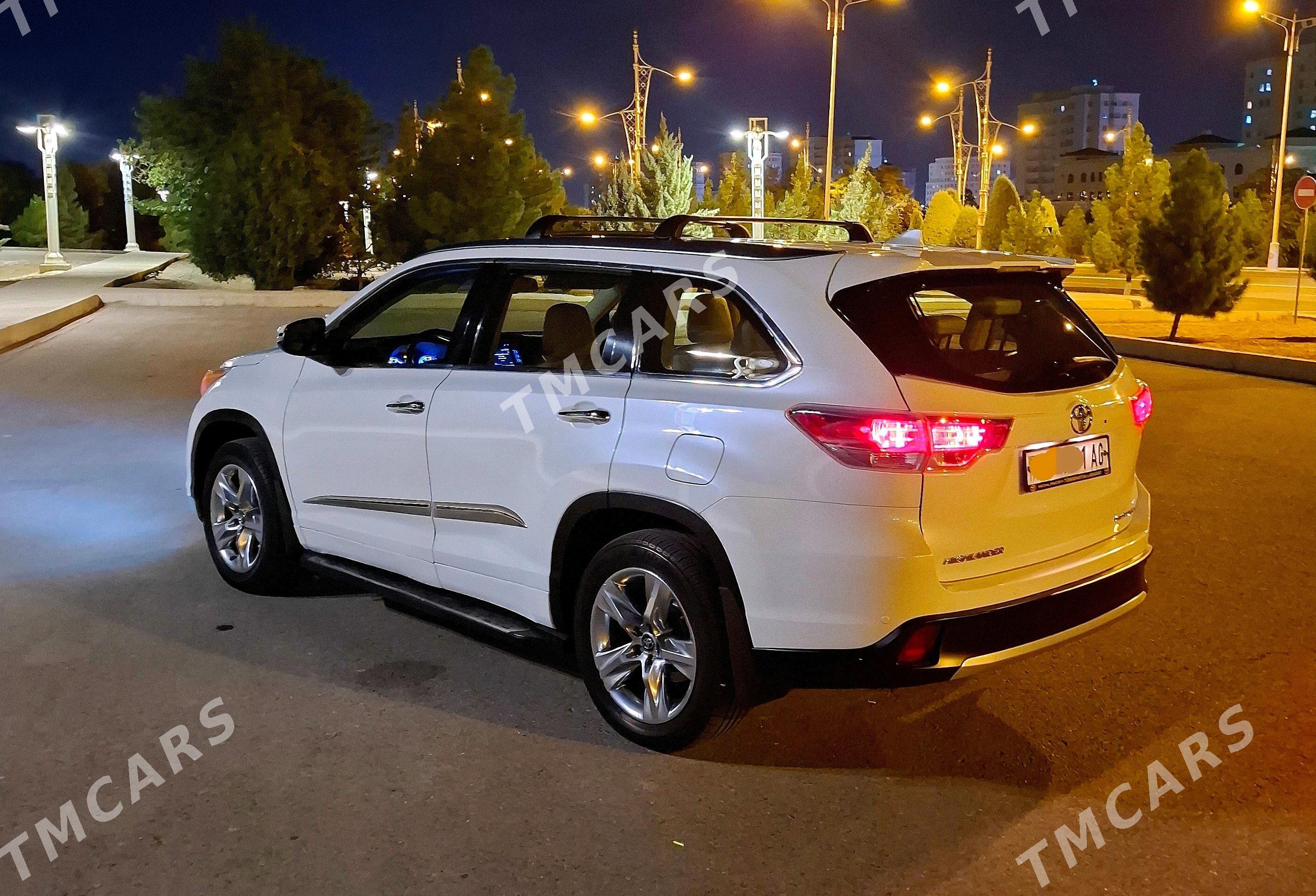 Toyota Highlander 2016 - 350 000 TMT - Aşgabat - img 4