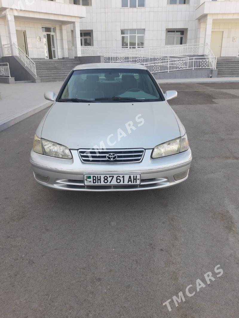 Toyota Camry 2001 - 118 000 TMT - Aşgabat - img 2