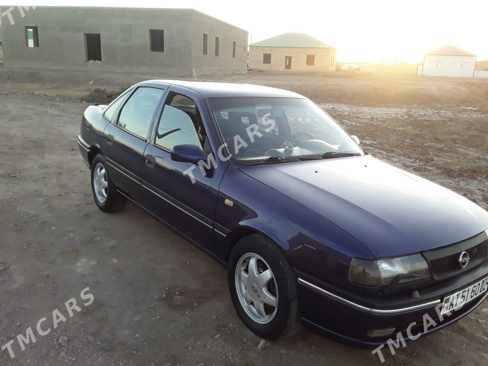 Opel Vectra 1995 - 50 000 TMT - Гороглы (Тагта) - img 3