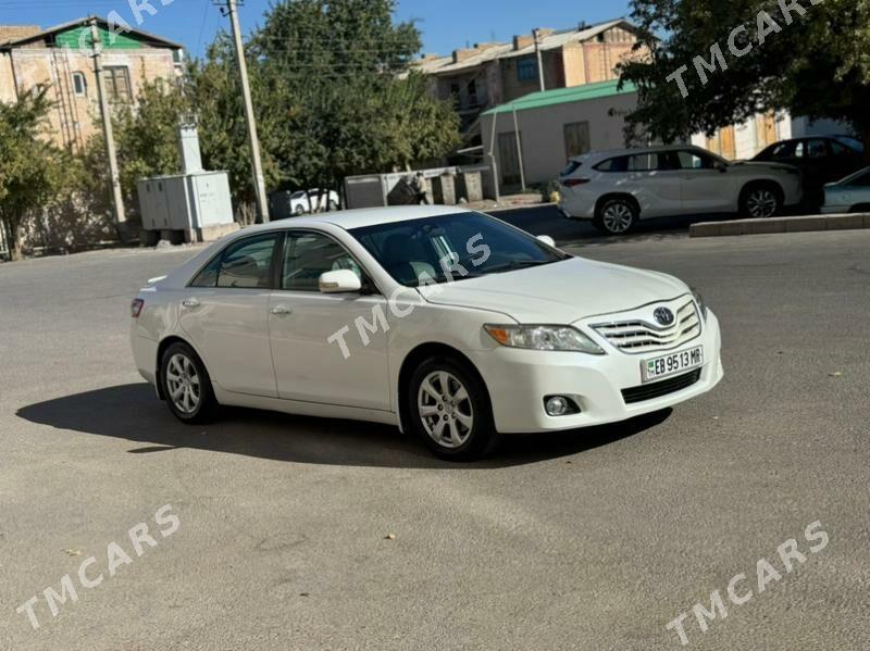 Toyota Camry 2010 - 150 000 TMT - Мары - img 5