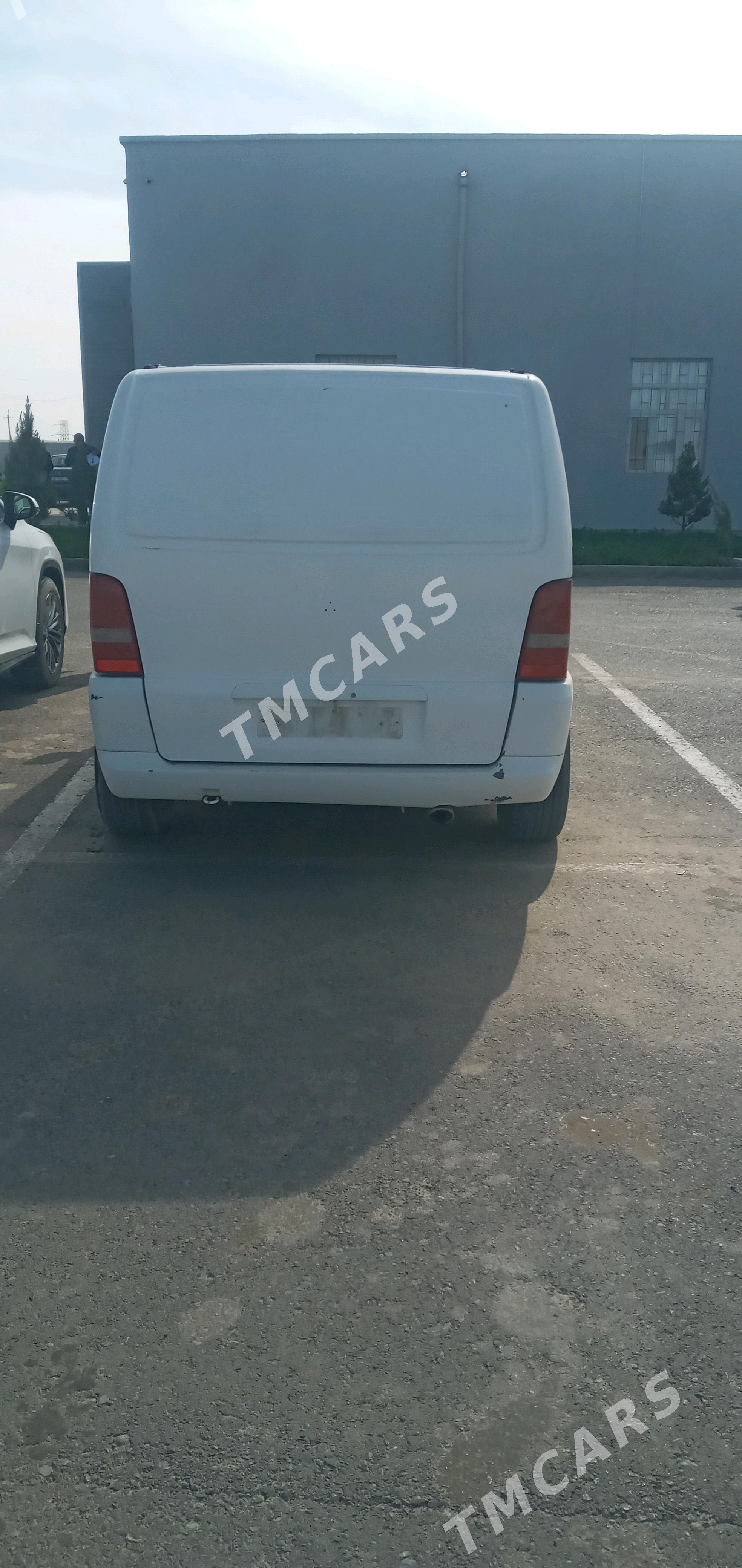 Mercedes-Benz Viano 1998 - 140 000 TMT - Керки - img 3