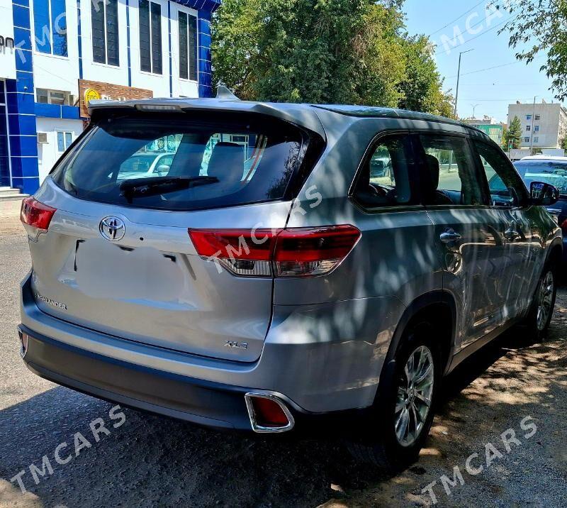 Toyota Highlander 2019 - 410 000 TMT - Aşgabat - img 5