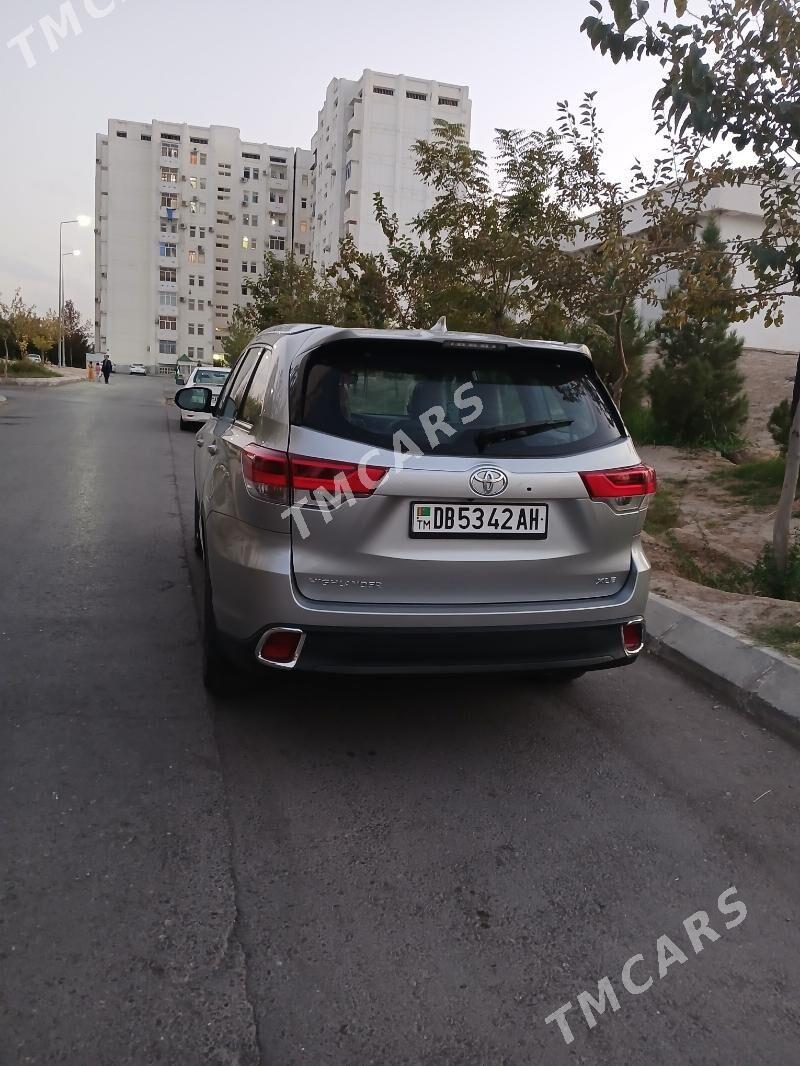 Toyota Highlander 2019 - 410 000 TMT - Aşgabat - img 7