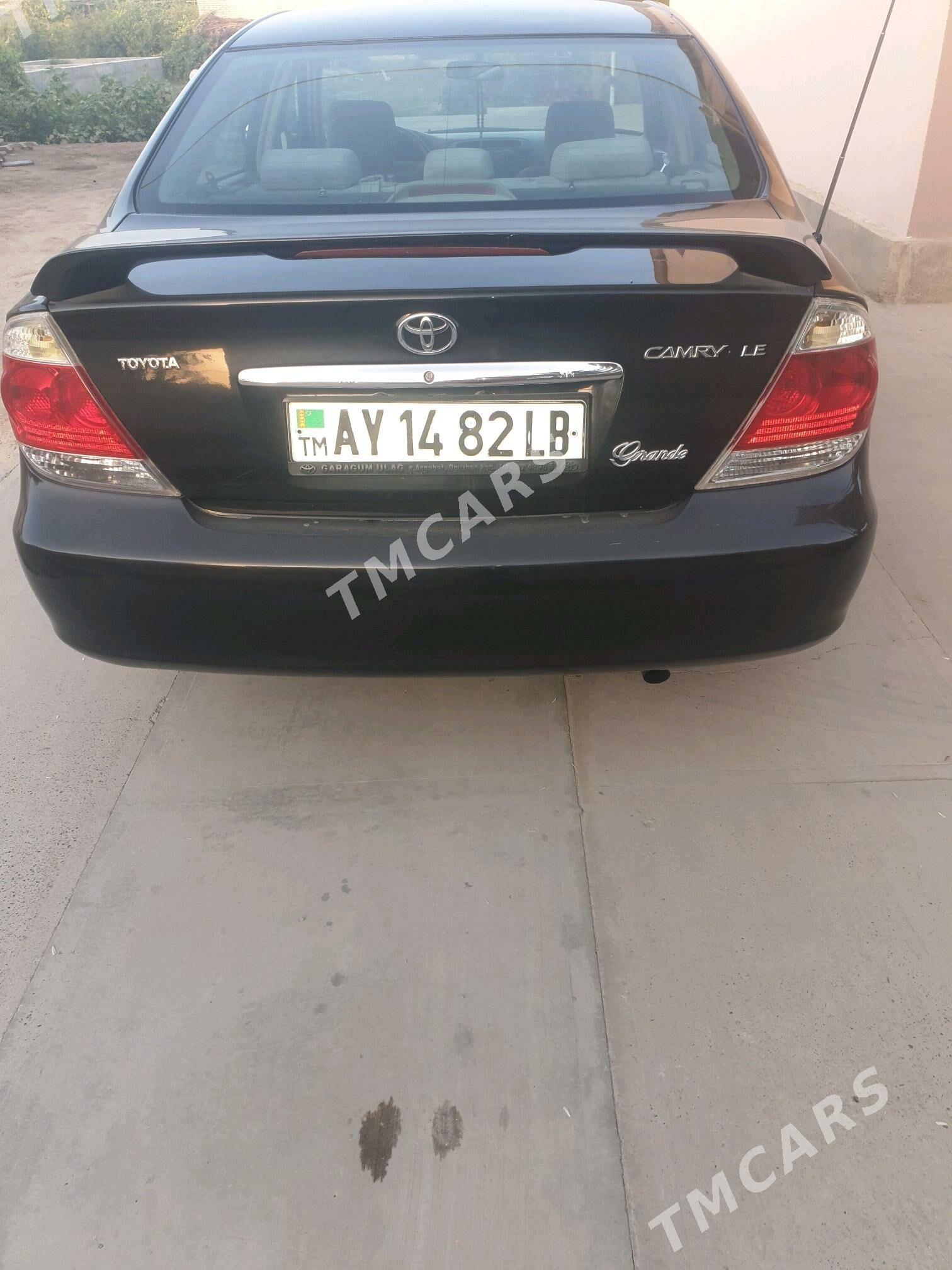 Toyota Camry 2005 - 125 000 TMT - Саят - img 5