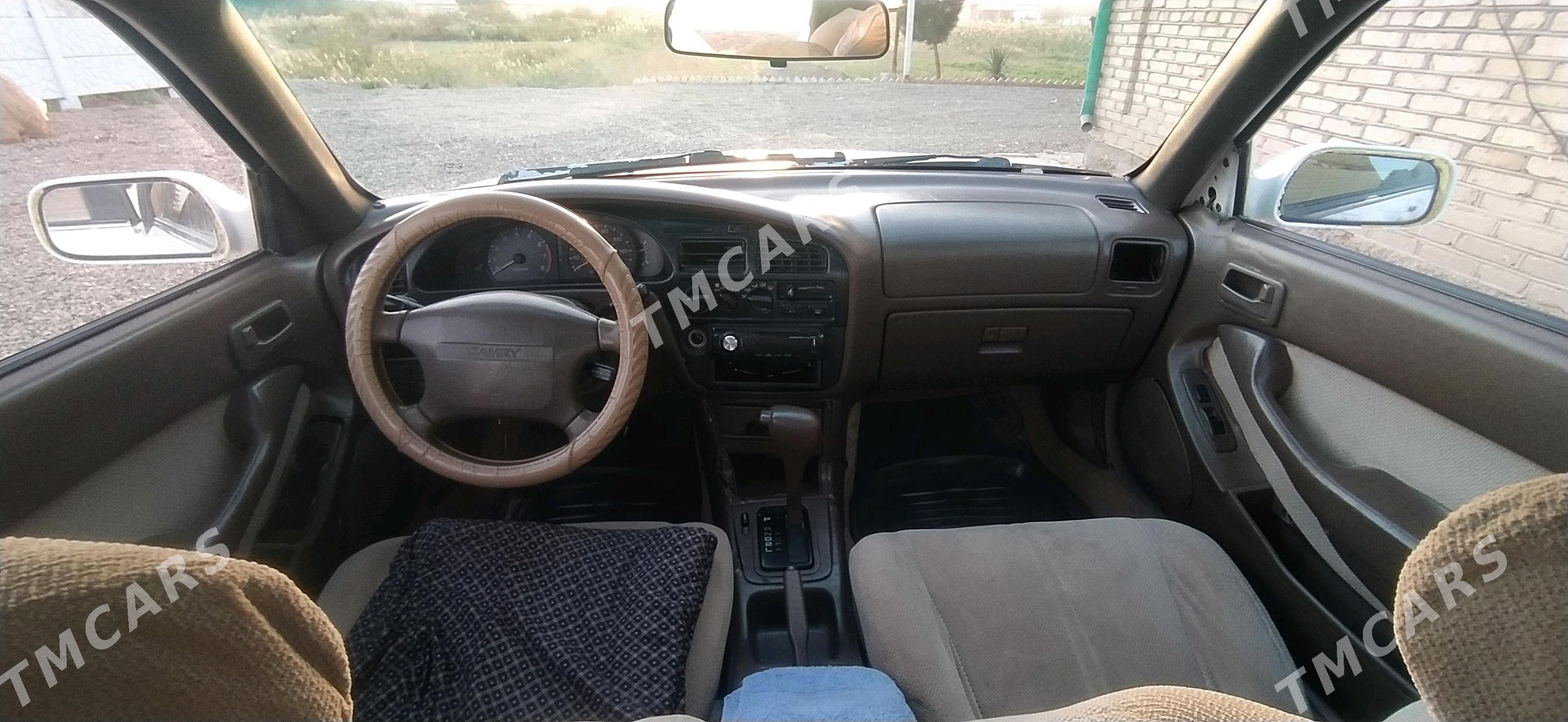 Toyota Camry 1996 - 65 000 TMT - Wekilbazar - img 2