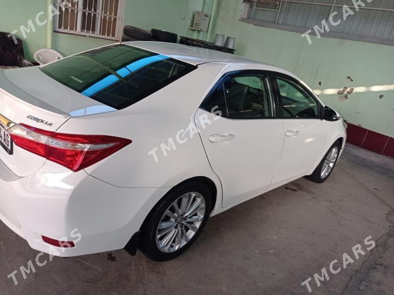 Toyota Corolla 2014 - 158 000 TMT - Кëши - img 6