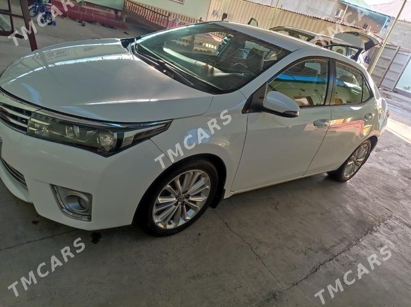 Toyota Corolla 2014 - 158 000 TMT - Кëши - img 5